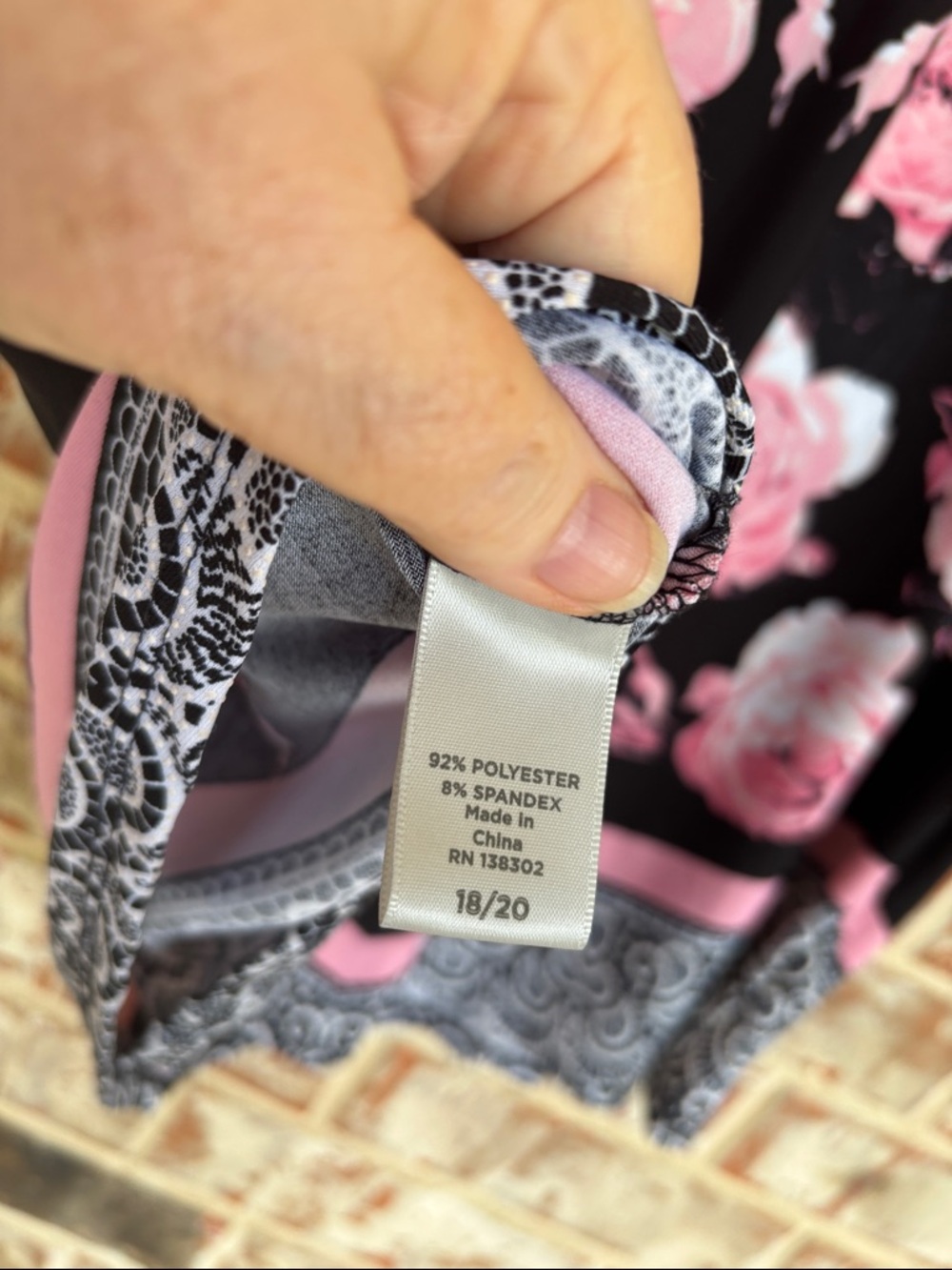 Avenue Black with Pink Rose Print Ruffle Sleeve Border Tunic - Picture 7 of 8